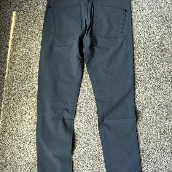 Western Rise Diversion Pant (31x32) - Picture 2 of 7